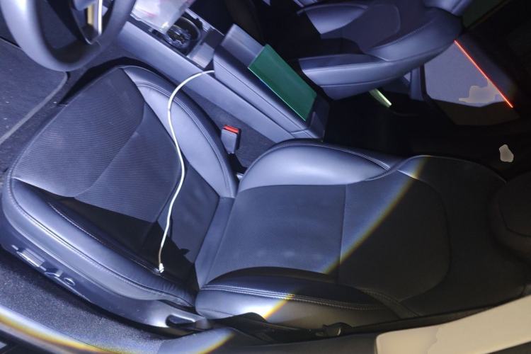Used Tesla Model 3 2023 Rear-Wheel-Drive Version Left Front Seat