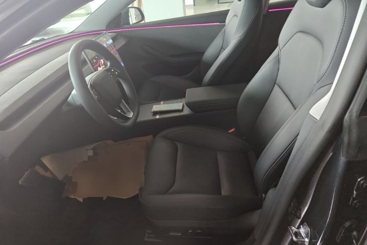 Used Tesla Model 3 2023 Rear-Wheel-Drive Version Left Front Seat