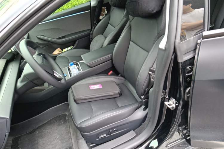 Used Tesla Model 3 2023 Rear-Wheel-Drive Version Left Front Seat