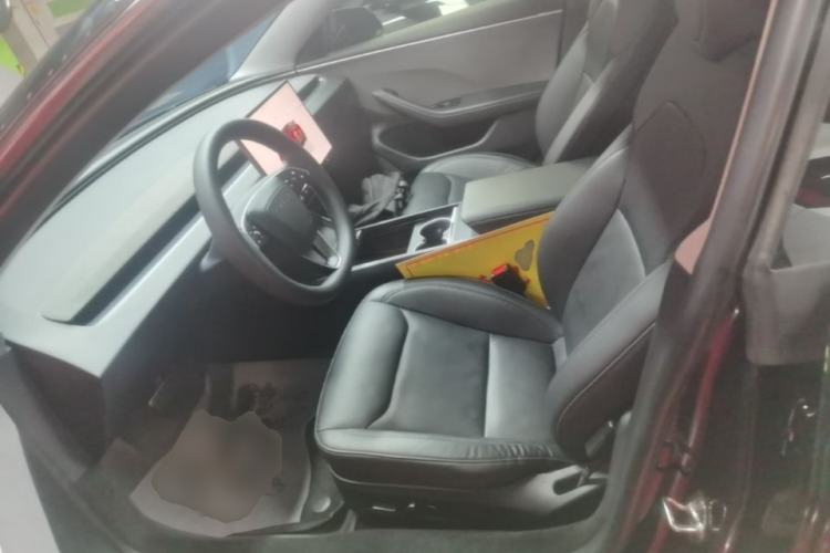 Used Tesla Model 3 2023 Rear-Wheel-Drive Version Left Front Seat