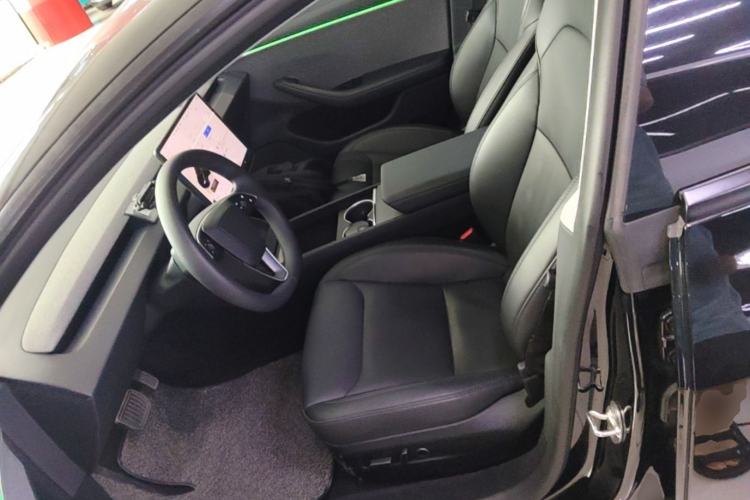 Used Tesla Model 3 2023 Rear-Wheel-Drive Version Left Front Seat