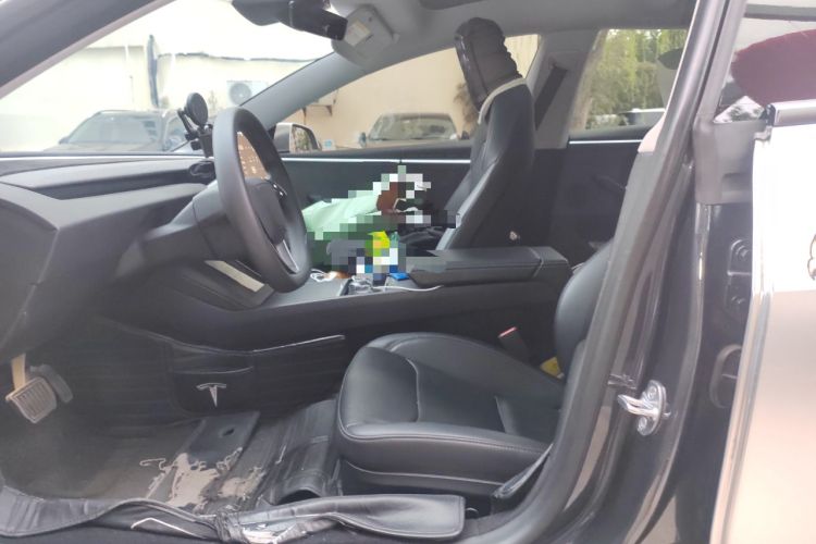 Used Tesla Model 3 2023 Rear-Wheel-Drive Version Left Front Seat