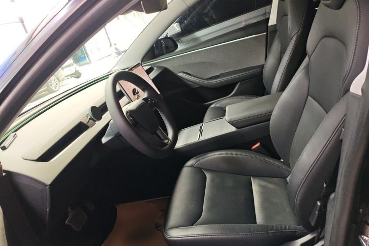 Used Tesla Model 3 2023 Rear-Wheel-Drive Version Left Front Seat