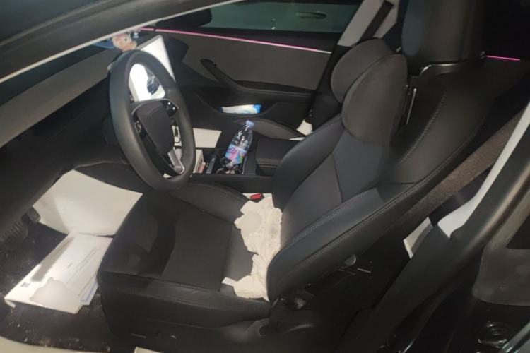 Used Tesla Model 3 2023 Rear-Wheel-Drive Version Left Front Seat
