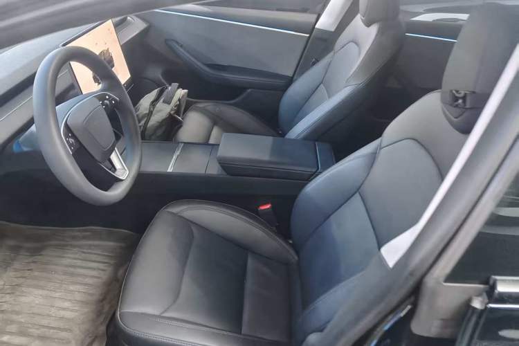 Used Tesla Model 3 2023 Rear-Wheel-Drive Version Left Front Seat
