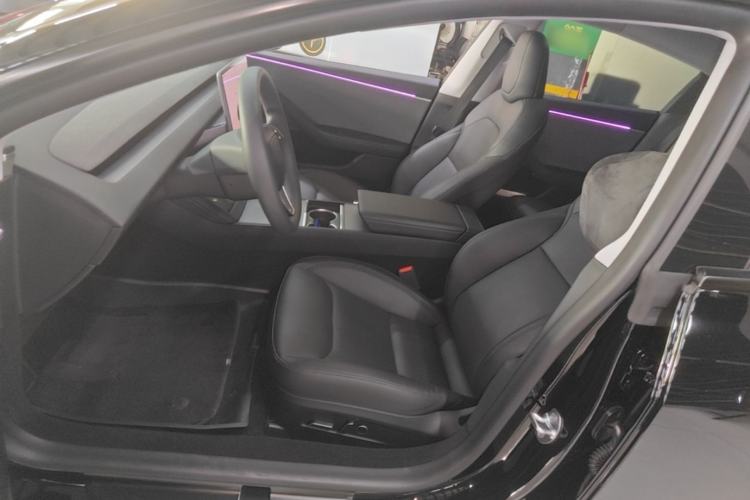 Used Tesla Model 3 2023 Rear-Wheel-Drive Version Left Front Seat