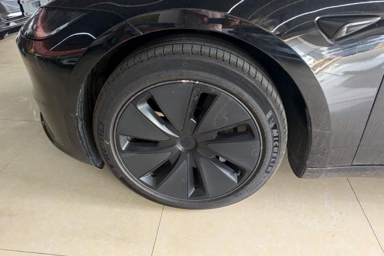 Used Tesla Model 3 2023 Rear-Wheel-Drive Version Left Front Wheel Hub