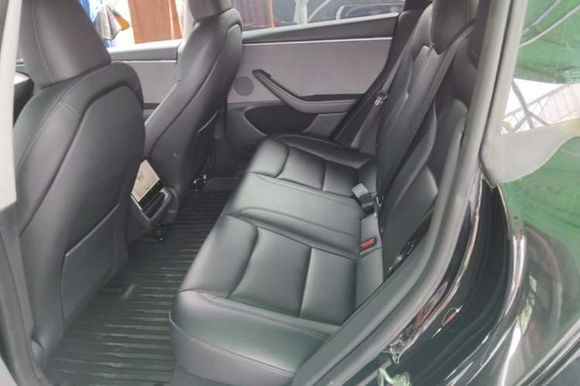 Used Tesla Model 3 2023 Rear-Wheel-Drive Version Left Rear Seat