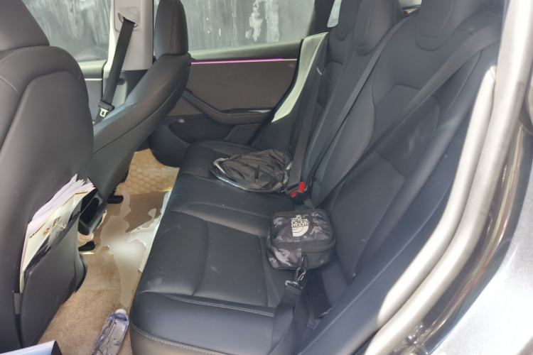 Used Tesla Model 3 2023 Rear-Wheel-Drive Version Left Rear Seat
