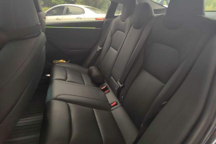 Used Tesla Model 3 2023 Rear-Wheel-Drive Version Left Rear Seat