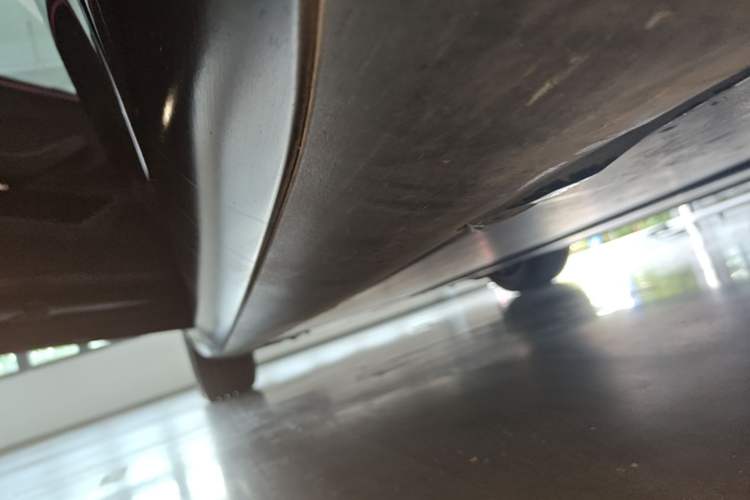Used Tesla Model 3 2023 Rear-Wheel-Drive Version Left Side Sill