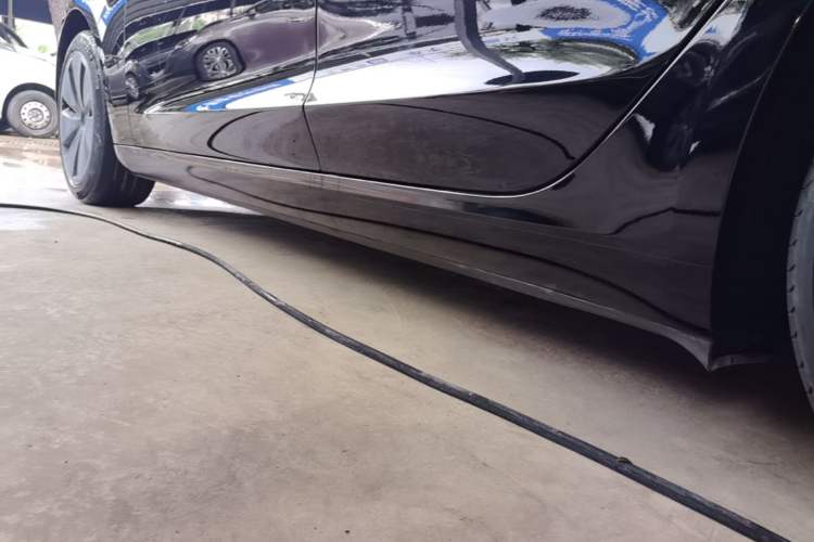 Used Tesla Model 3 2023 Rear-Wheel-Drive Version Left Side Sill