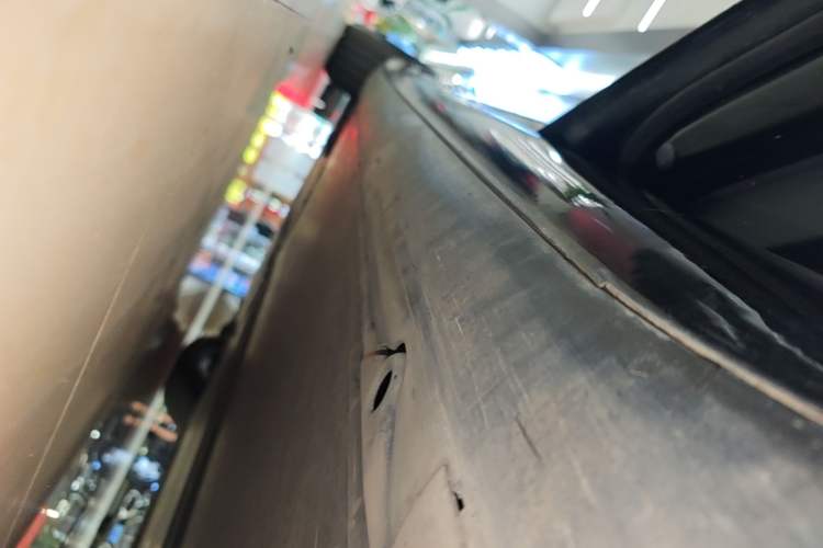 Used Tesla Model 3 2023 Rear-Wheel-Drive Version Left Side Sill