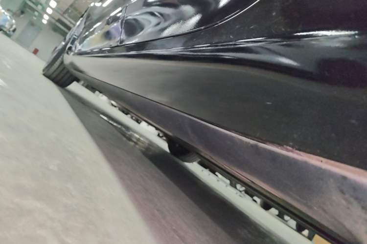 Used Tesla Model 3 2023 Rear-Wheel-Drive Version Left Side Sill