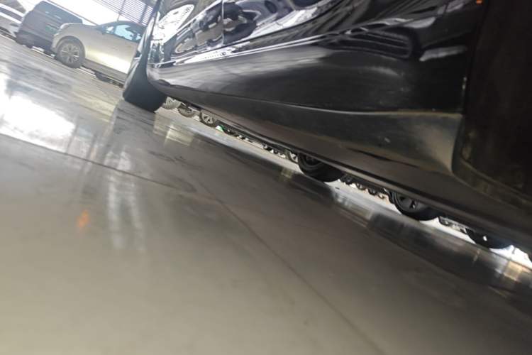 Used Tesla Model 3 2023 Rear-Wheel-Drive Version Left Side Sill
