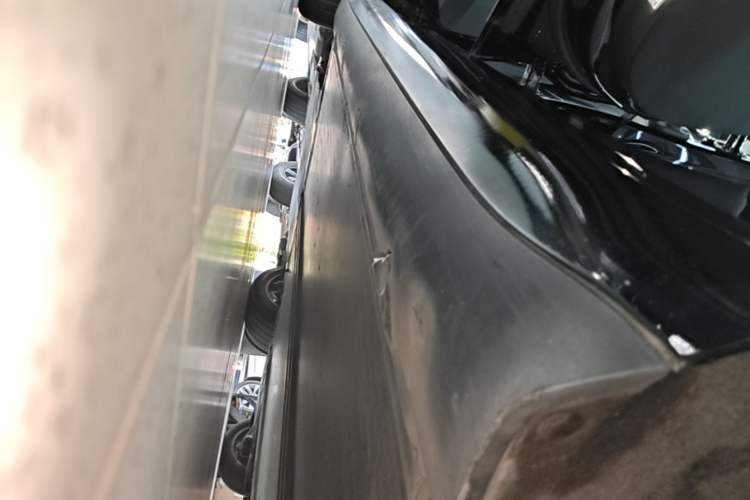 Used Tesla Model 3 2023 Rear-Wheel-Drive Version Left Side Sill