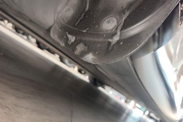 Used Tesla Model 3 2023 Rear-Wheel-Drive Version Left Side Sill