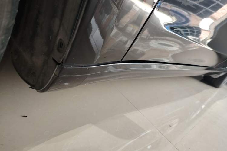Used Tesla Model 3 2023 Rear-Wheel-Drive Version Left Side Sill