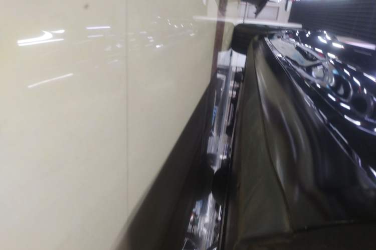 Used Tesla Model 3 2023 Rear-Wheel-Drive Version Left Side Sill