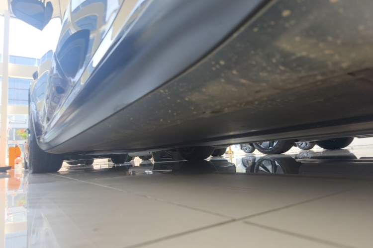 Used Tesla Model 3 2023 Rear-Wheel-Drive Version Left Side Sill