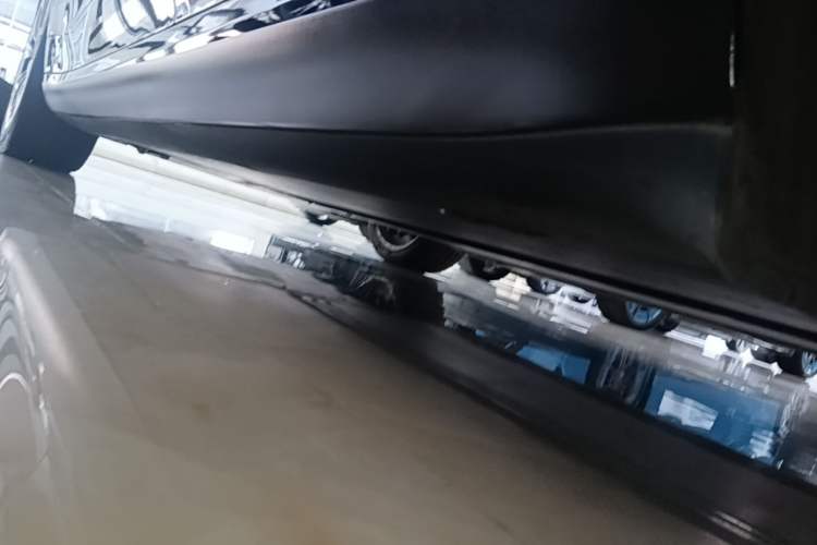 Used Tesla Model 3 2023 Rear-Wheel-Drive Version Left Side Sill