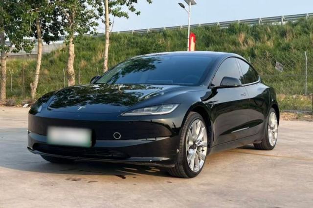 Used Tesla Model 3 2023 Rear-Wheel-Drive Version