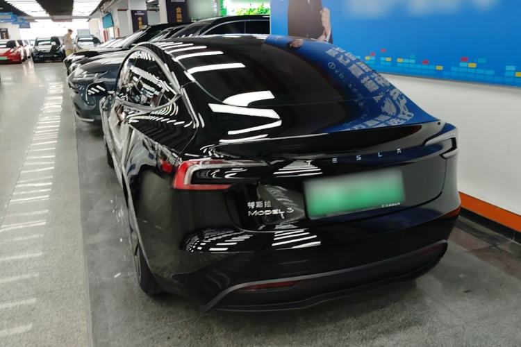 Used Tesla Model 3 2023 Rear-Wheel-Drive Version Rear Left 45 Deg
