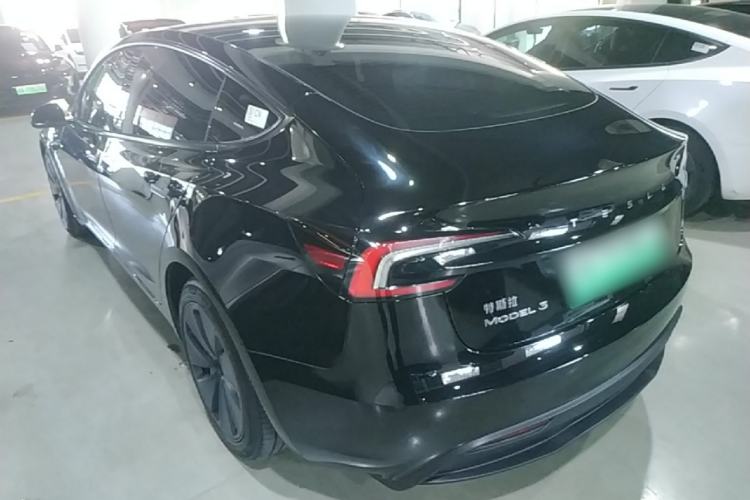 Used Tesla Model 3 2023 Rear-Wheel-Drive Version Rear Left 45 Deg
