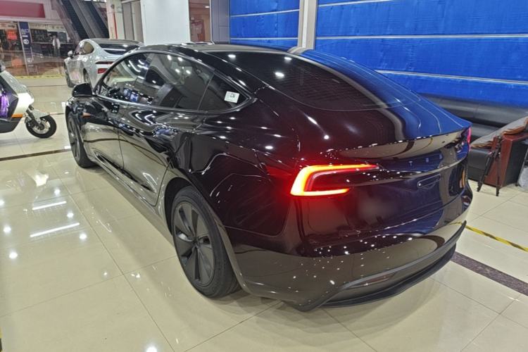 Used Tesla Model 3 2023 Rear-Wheel-Drive Version Rear Left 45 Deg
