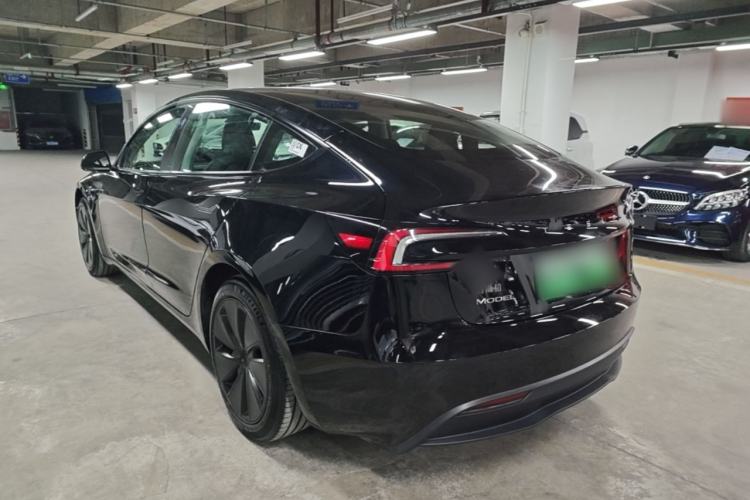 Used Tesla Model 3 2023 Rear-Wheel-Drive Version Rear Left 45 Deg