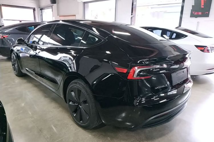 Used Tesla Model 3 2023 Rear-Wheel-Drive Version Rear Left 45 Deg