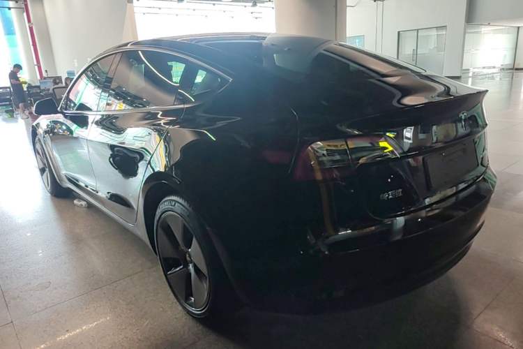 Used Tesla Model 3 2023 Rear-Wheel-Drive Version Rear Left 45 Deg