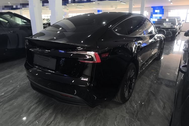 Used Tesla Model 3 2023 Rear-Wheel-Drive Version Rear Right 45 Deg