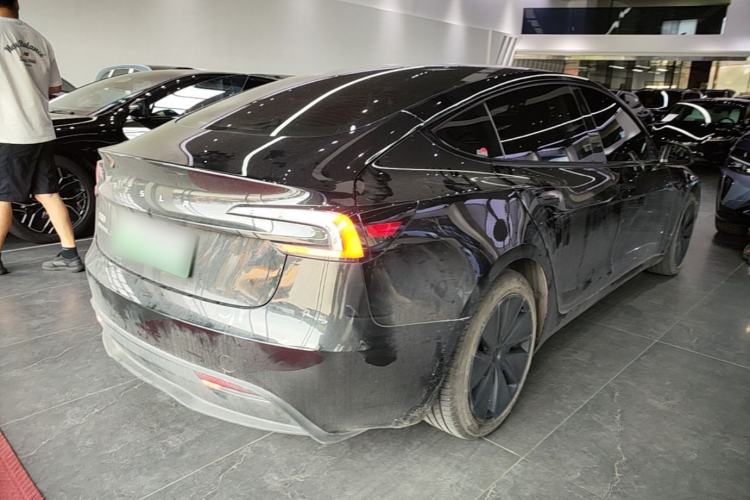Used Tesla Model 3 2023 Rear-Wheel-Drive Version Rear Right 45 Deg