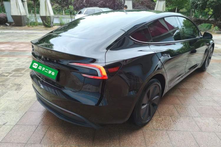 Used Tesla Model 3 2023 Rear-Wheel-Drive Version Rear Right 45 Deg