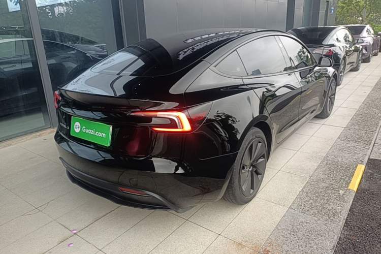 Used Tesla Model 3 2023 Rear-Wheel-Drive Version Rear Right 45 Deg