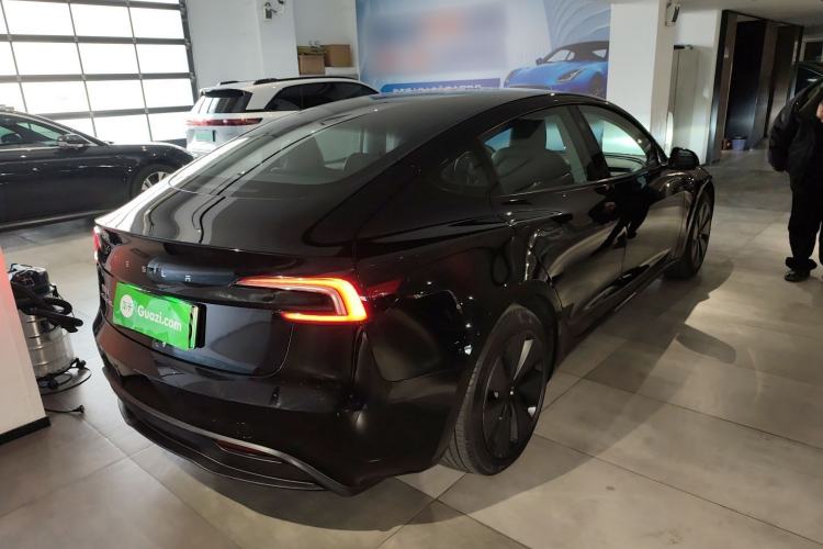 Used Tesla Model 3 2023 Rear-Wheel-Drive Version Rear Right 45 Deg
