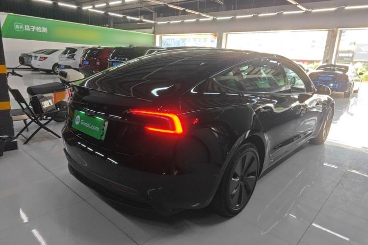 Used Tesla Model 3 2023 Rear-Wheel-Drive Version Rear Right 45 Deg