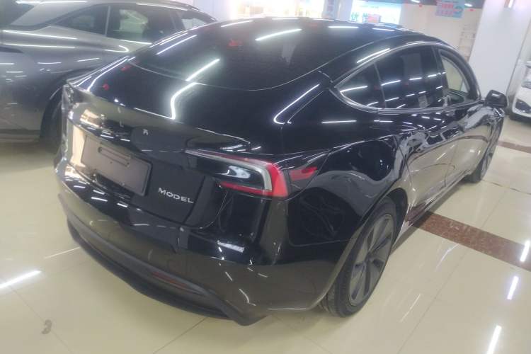 Used Tesla Model 3 2023 Rear-Wheel-Drive Version Rear Right 45 Deg