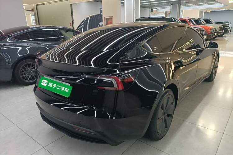 Used Tesla Model 3 2023 Rear-Wheel-Drive Version Rear Right 45 Deg
