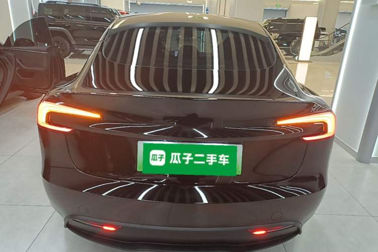 Used Tesla Model 3 2023 Rear-Wheel-Drive Version Rear