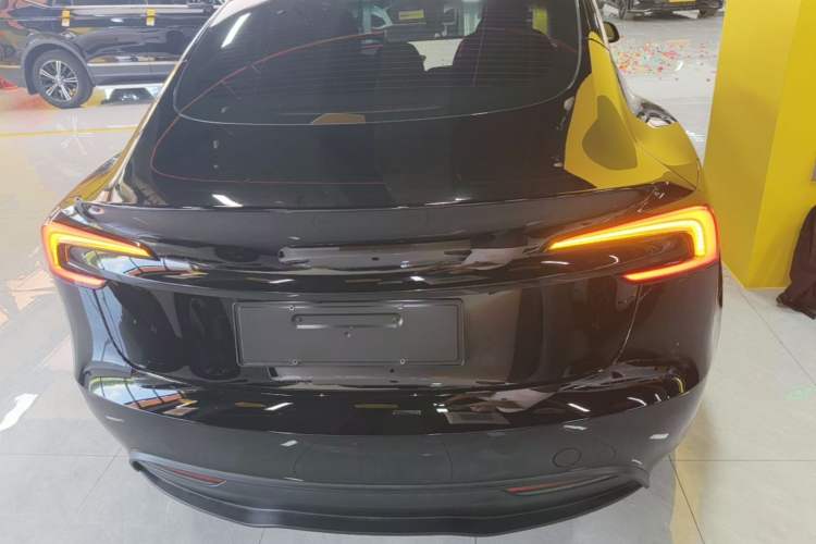Used Tesla Model 3 2023 Rear-Wheel-Drive Version Rear