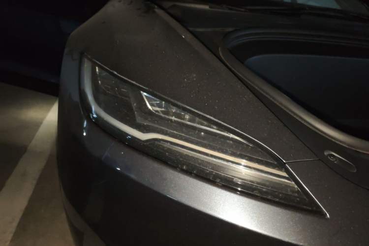 Used Tesla Model 3 2023 Long-Range All-Wheel-Drive Version Right Front Headlight