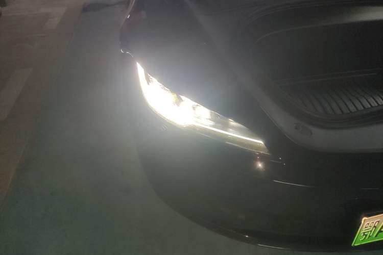 Used Tesla Model 3 2023 Rear-Wheel-Drive Version Right Front Headlight