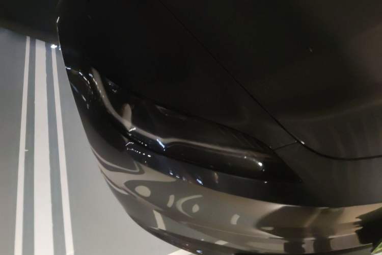 Used Tesla Model 3 2023 Rear-Wheel-Drive Version Right Front Headlight