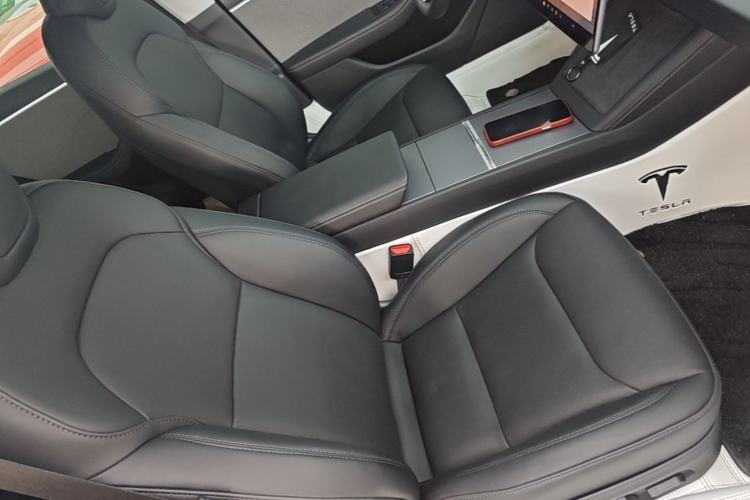 Used Tesla Model 3 2023 Rear-Wheel-Drive Version Right Front Seat