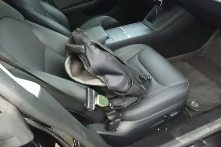 Used Tesla Model 3 2023 Rear-Wheel-Drive Version Right Front Seat