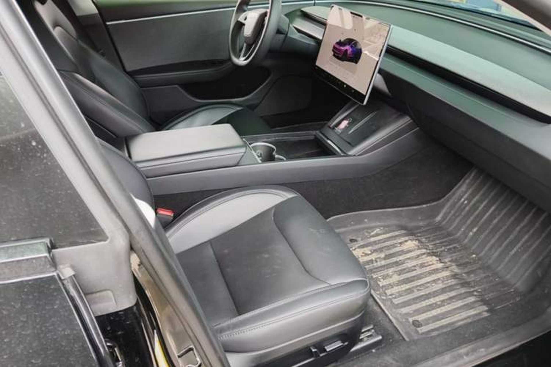 Used Tesla Model 3 2023 Rear-Wheel-Drive Version Right Front Seat