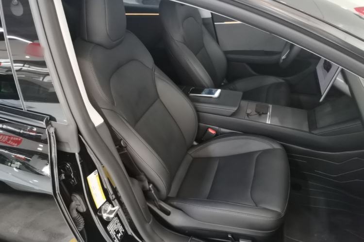Used Tesla Model 3 2023 Rear-Wheel-Drive Version Right Front Seat
