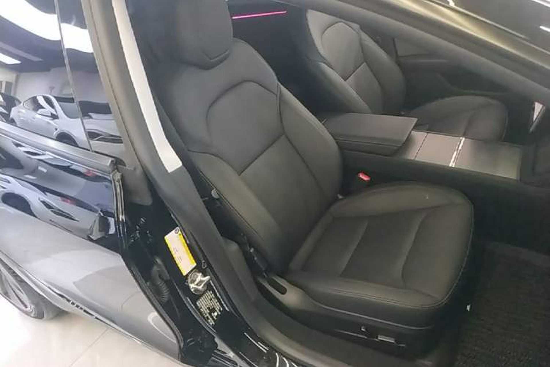 Used Tesla Model 3 2023 Rear-Wheel-Drive Version Right Front Seat